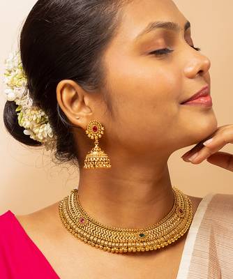 Majestic zigzag pattern gold necklace set 1