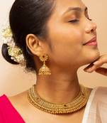 Majestic zigzag pattern gold necklace set