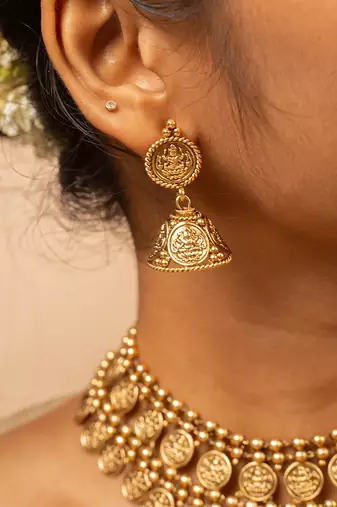 Matte gold coin necklace set