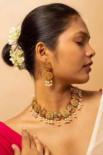 Temple lakshmi high gold necklace set