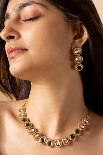 Green and white oval stone jewelry set