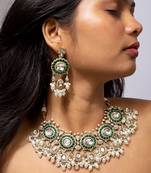 Traditional american diamond and pearl choker necklace set