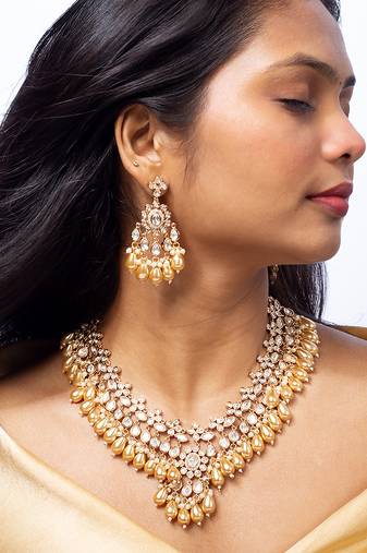 Traditional kundan pearl drop necklace set