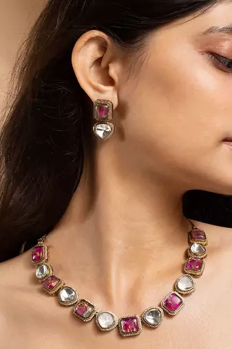 Kundan necklace and earrings set with pink stones