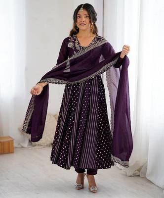 Purple embroidered Anarkali Suit Set Wedding Wear Gown Festival Wear Suit Set 1