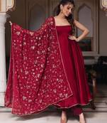 Red embroidered Gown Set  Designer Gown Suit Set Wedding Wear Dress