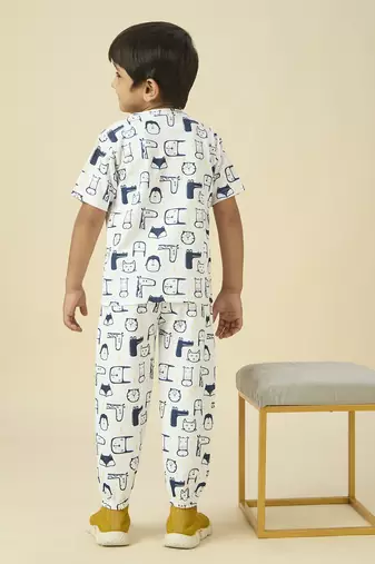 lycra woven full sleeves placement printed t-shirt and track set - white