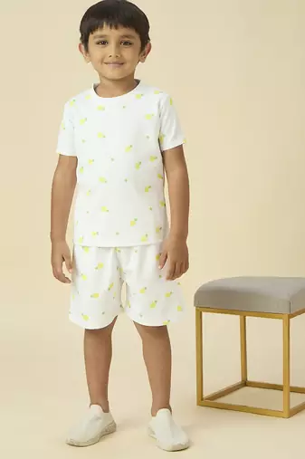 lycra woven half sleeves placement printed t-shirt and short set - white