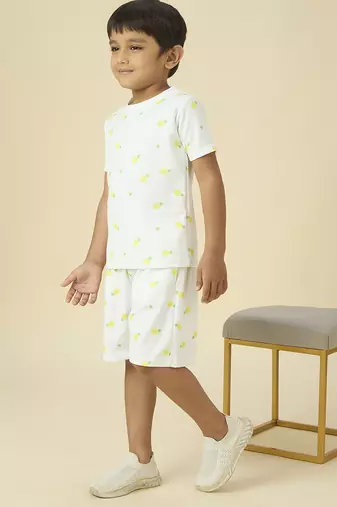 lycra woven half sleeves placement printed t-shirt and short set - white