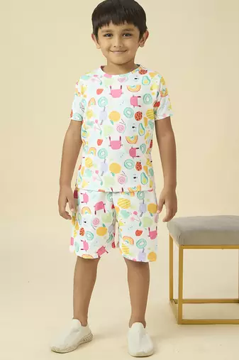 lycra woven half sleeves placement printed t-shirt and short set - white