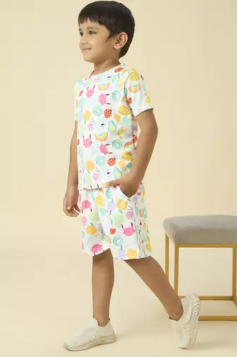 lycra woven half sleeves placement printed t-shirt and short set - white