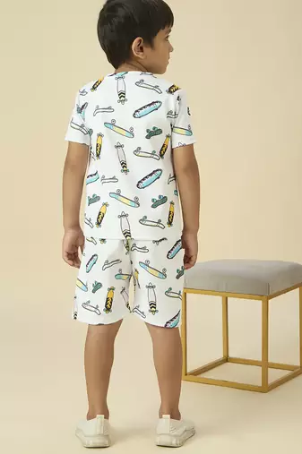 lycra woven half sleeves placement printed t-shirt and short set - white