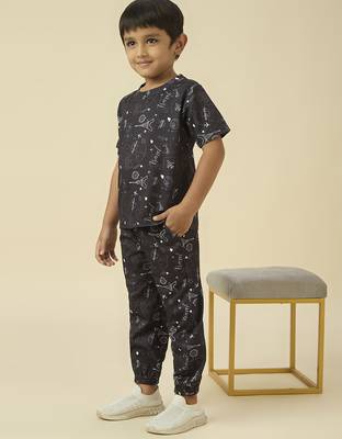 lycra woven full sleeves placement printed t-shirt and track set - black 3