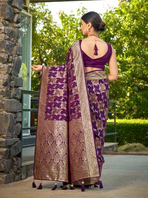 Manohari women's most trendy banarasi satin silk woven purple wine saree with jacquard work saree with blouse piece 2