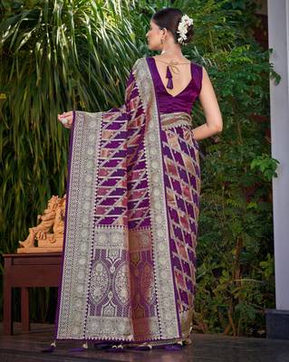 Manohari women's most trendy banarasi satin silk woven purple wine saree with jacquard work saree with blouse piece 2