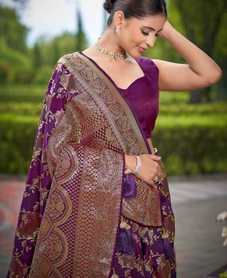 Manohari women's most trendy banarasi satin silk woven purple wine saree with jacquard work saree with blouse piece 3