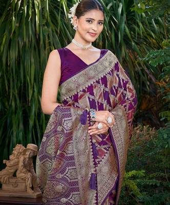 Manohari women's most trendy banarasi satin silk woven purple wine saree with jacquard work saree with blouse piece 3