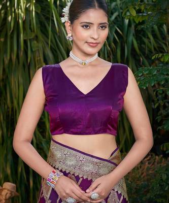 Manohari women's most trendy banarasi satin silk woven purple wine saree with jacquard work saree with blouse piece 4