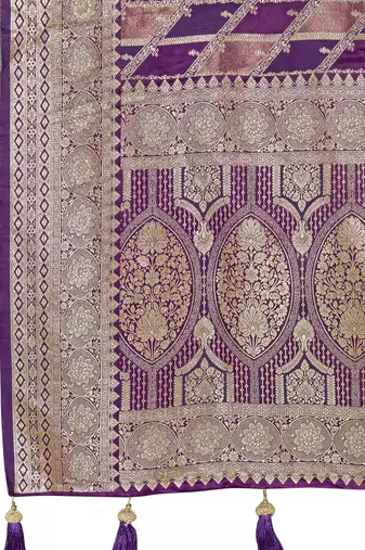 Manohari women's most trendy banarasi satin silk woven purple wine saree with jacquard work saree with blouse piece