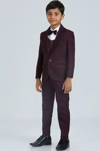 pleated collar suit set full sleeves blazer, shirt, pant and waist coat with bow tie - wine