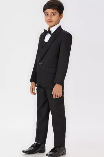 pleated collar suit set full sleeves blazer, shirt, pant and waist coat with bow tie - black