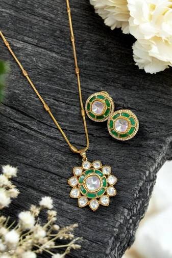 Elegant kundan green floral pendant set with earrings traditional gold finish jewelry by treemoda