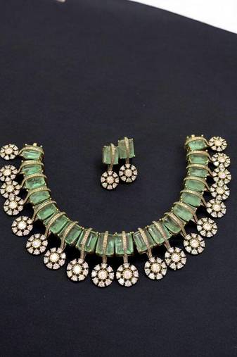 Majestic mint green & diamond floral choker necklace set by treemoda