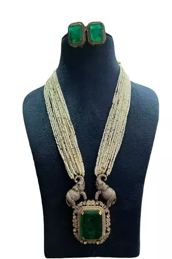 Majestic emerald & elephant motif long necklace set jewelry
