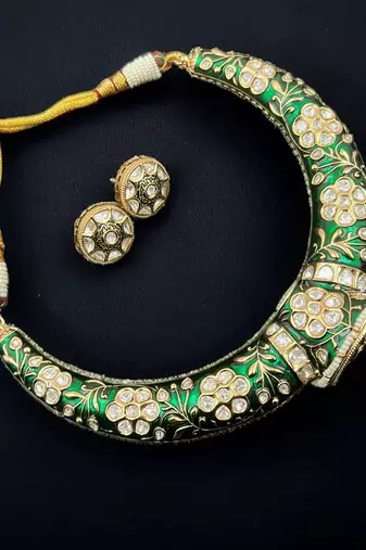 Elegant golden polish traditional meenakari kundan jadau polki hasli, necklace with earrings set jewelry