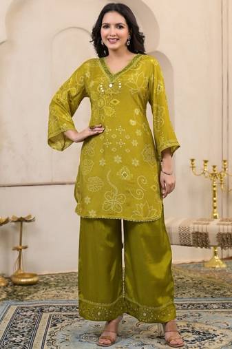 Kara forest green cotton embroidered co ord sets
