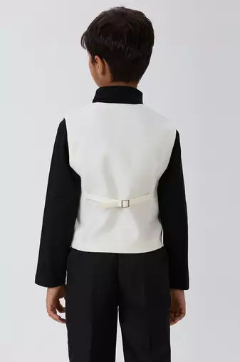 solid sleeveless waist coat - off white