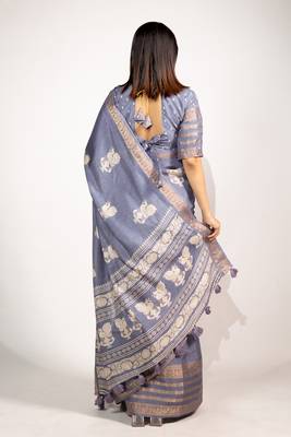Women's rani pink peacock block print copper zari border cotton silk saree with unstiched blouse piece 4