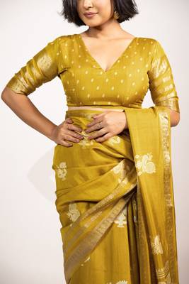Women's mustard peacock block print copper zari border cotton silk saree with unstiched blouse piece 5