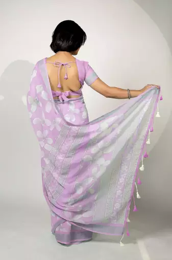 Women's lavender floral print silver zari border cotton blend saree with unstiched blouse piece