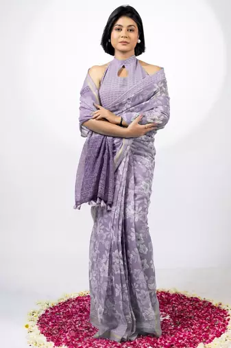 Women's lavender floral print golden zari border cotton blend saree with unstiched blouse piece