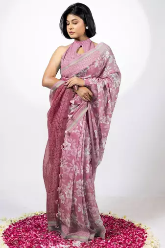 Women's pink floral print golden zari border cotton blend saree with unstiched blouse piece