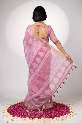 Women's yellow block print golden zari woven cotton blend saree with unstiched blouse piece 4