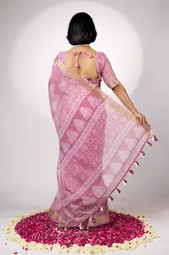 Women's yellow block print golden zari woven cotton blend saree with unstiched blouse piece