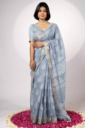 Women's greyish blue block print golden zari woven cotton blend saree with unstiched blouse piece