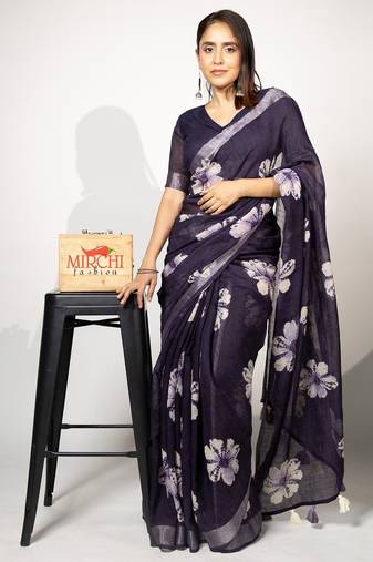 Women's purple floral print silver zari border cotton blend saree with unstiched blouse piece