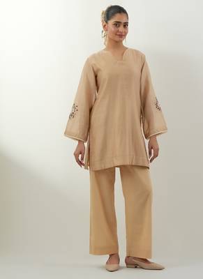 Beige plain chanderi kurta set 1