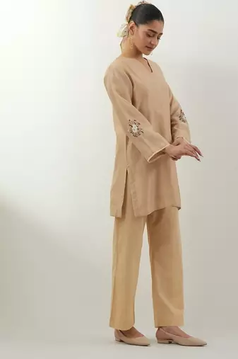 Beige plain chanderi kurta set