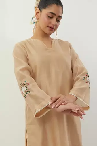 Beige plain chanderi kurta set