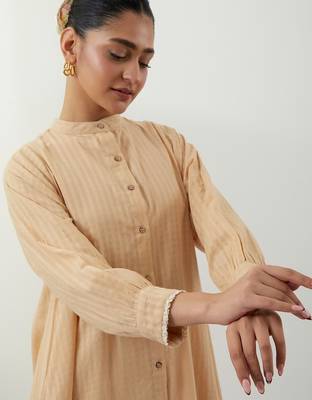 Beige hand woven cotton kurta set 2