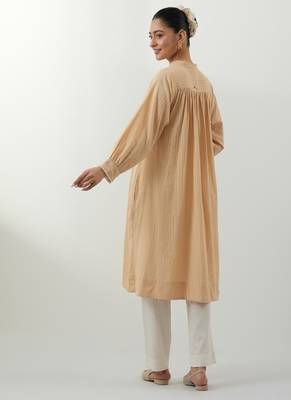 Beige hand woven cotton kurta set 5