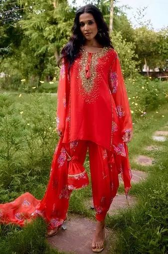 Red embroidered georgette kurta set