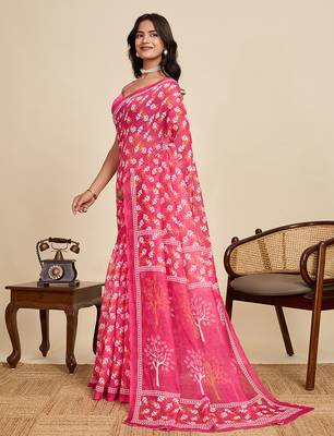 enchanting linen sarees     lightweight, breathable & perfect for intimate to grand indian weddings 2
