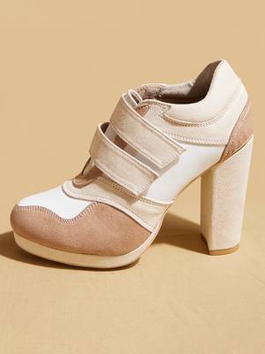 White solid leather heels 2