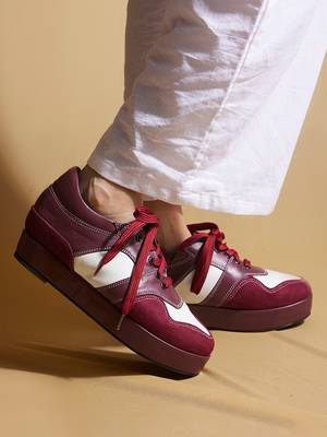 Red solid leather wedges 2