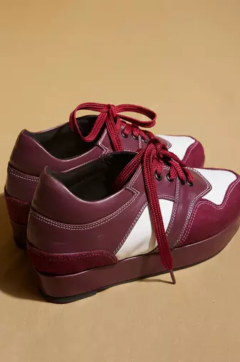 Red solid leather wedges